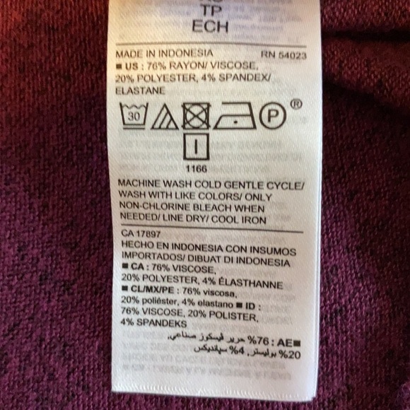 Old Navy Woman’s Sleeveless Swing Soft Size XS bundle with 2 pieces - Picture 7 of 12